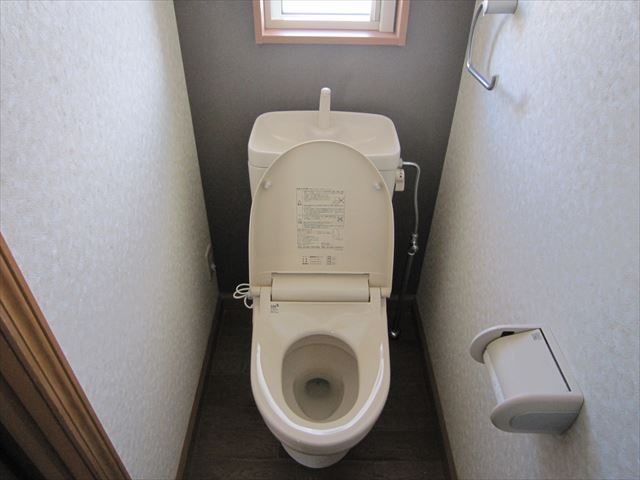 toilet